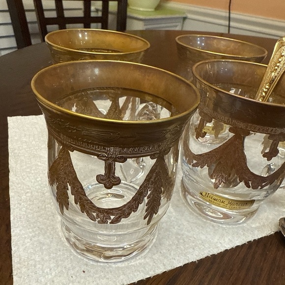 Neiman Marcus Gold Trim Glass Mug - Picture 7 of 11
